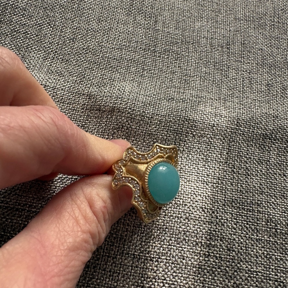 Ralph Lauren Matte Gold-Plated Clear Rhinestone Blue Cabochon Size 6.75/7 Ring - Picture 6 of 7